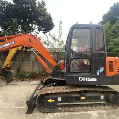 農業用ミニ掘削機 DOOSAN 55 クローラー掘削機 建設機器