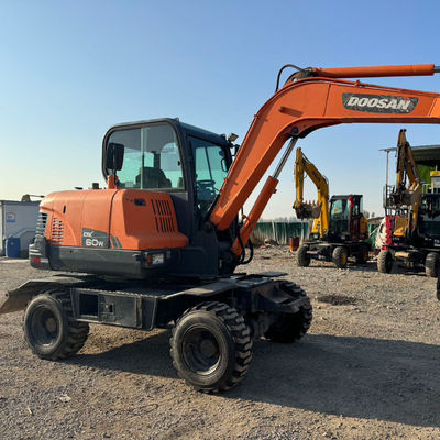48KW 中古DOOSAN掘削機 ドーサンDX60W 水力クローラー掘削機 5550 kg