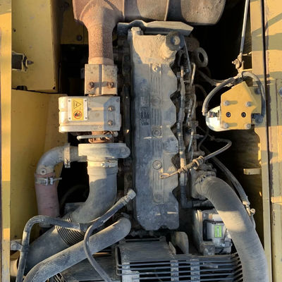 コマツー PC200-8MO 中古掘削機 40トン コマツー 鉱山掘削機 103kw 2000rpm