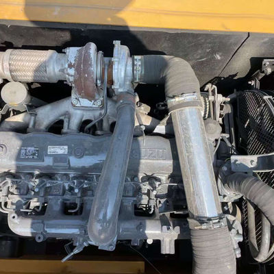 中古XCMG掘削機 XCMG XE215 水力クローラー掘削機 21450 kg