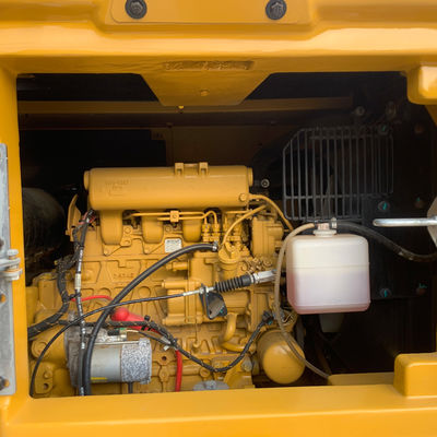 クローラー型 中古掘削機 CAT307.5 バックホーバケット付き古いカタツムリ掘削機
