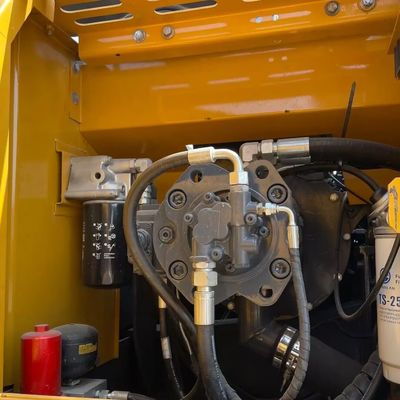 黄色 1950rpm 中古 XCMG エグババター XCMG215 ミニ クローラー 掘削機 21450kg