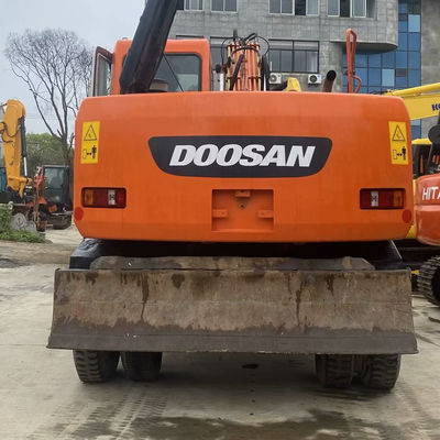 頑丈なエンジンを使った DOOSAN 掘削機 旧車輪掘削機 150w 市舎用