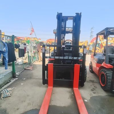 44kw 中古トヨタフォークリフト 中古ディーゼルフォークリフト トラック 5トンの荷重容量